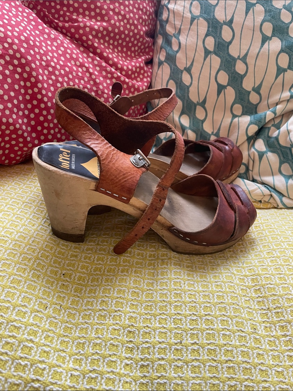 Swedish Hasbeens Sky High Peep Toe Clog Sandals - Picture 4 of 7